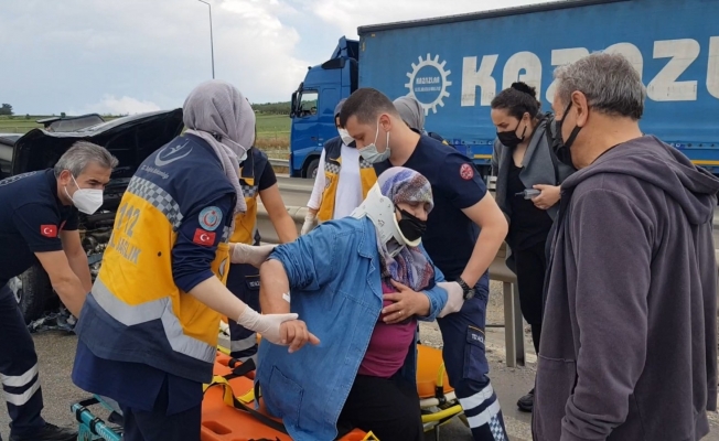 Bursa’da sağanak yağışla gelen kazada 7 kişi yaralandı