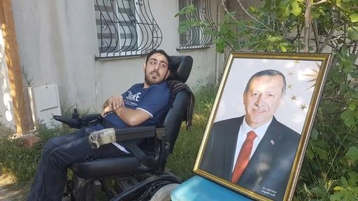 Bedensel engelli Emir’in Erdoğan sevgisi
