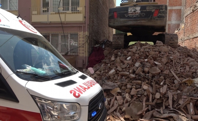 Bursa’da yıkım çalışmasında feci ölüm