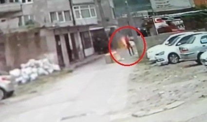 Bursa’da üzerine benzin döküp kendini ateşe veren genç kurtarılamadı
