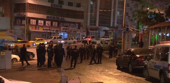 Ankara Geceyi Ayakta Geçirdi
