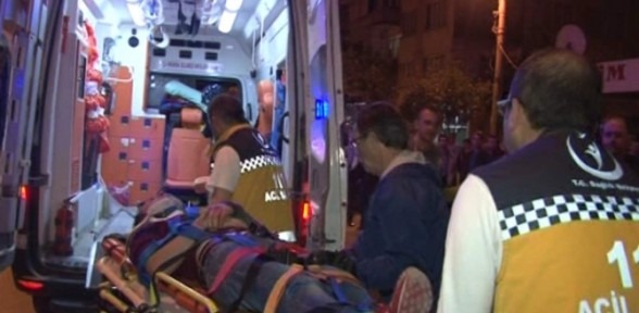 İtfaiye aracı servis minibüsüne çarptı: 4 yaralı