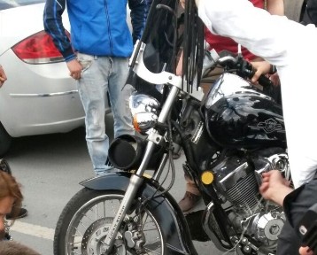 Küçükçemece’de motosiklet kazası