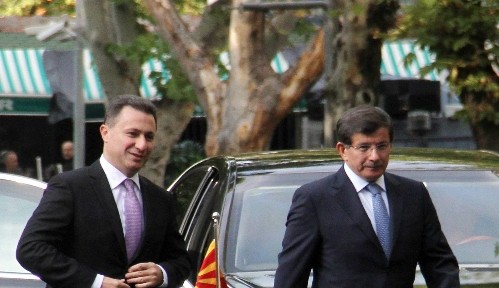 Makedon Başbakanı Resmi Törenle Karşıladı