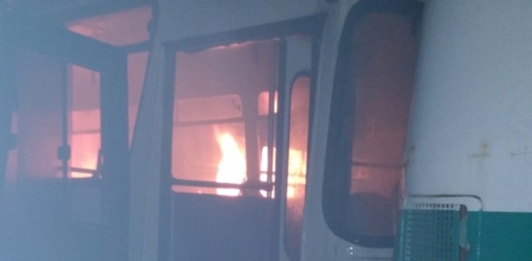 Maraş’ta 3 otobüs kundaklandı