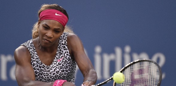 Serena Williams Zorlanmadı
