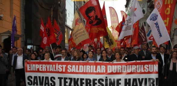 Taksim’de Tezkere Protestosu