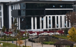 Ortahisar belediyesi yeni hizmet binasına taşındı