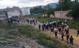 Bursa'da silahlı çatışma: 1 polis memuru şehit oldu, 5 kişi yaralı!