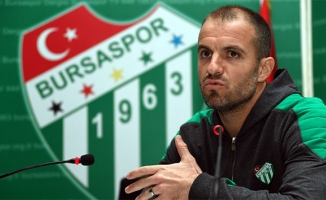 Bursaspor'da teknik direktör Mustafa Er ile yollar ayrıldı