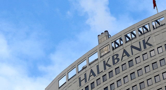 Halkbank Bin 300 Personel Alacak