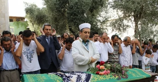 O Patlamada Hayatını Kaybeden Kadın Toprağa Verildi