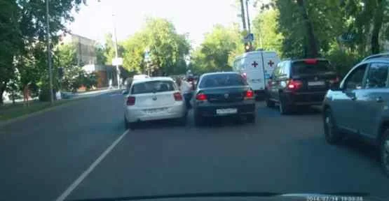 Trafikte Maganda Terörü