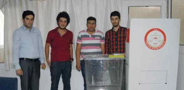 Sandık Ilk Gün Boş Kaldı