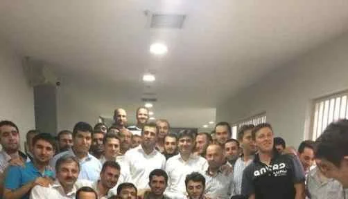 Şükür’den Nezarette Hatıra Fotoğrafı