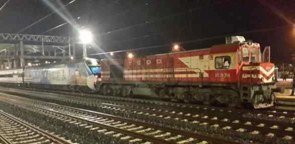 Yüksek Hızlı Tren Kocaeli’nde Arıza Yaptı