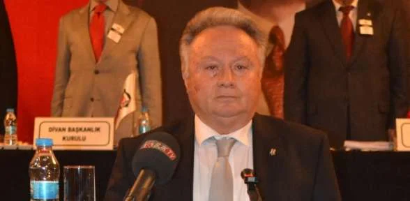 "ben Kimseyi Divan Kurulundan Düşürmedim"