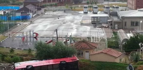 Otobüs Devrildi: 34 Yaralı
