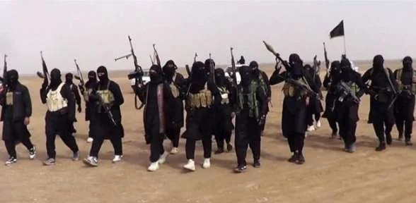 Pentagon: Işid’e Ait 90 Nokta Vuruldu