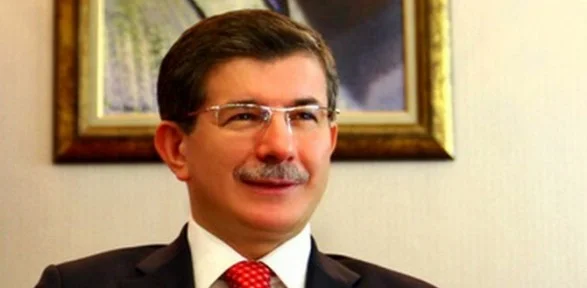 Memleketinde Büyük Sevinç