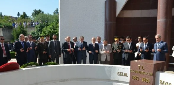 Celal Bayar Kabri Başında Anıldı