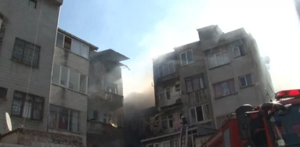 Fatih’te Yangın Paniği
