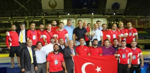 40 Yıl Sonra Gelen Başarı