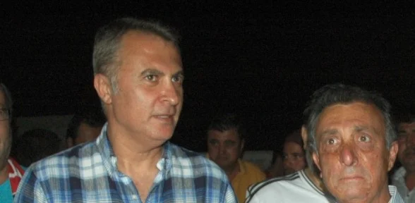 Yan Yana Poz Verdiler