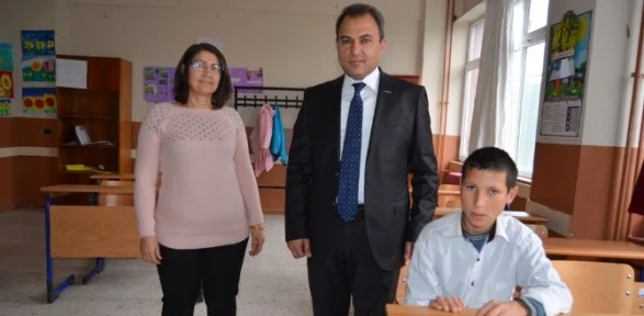 16 Görevli Ile Tek Başına Sınava Girdi