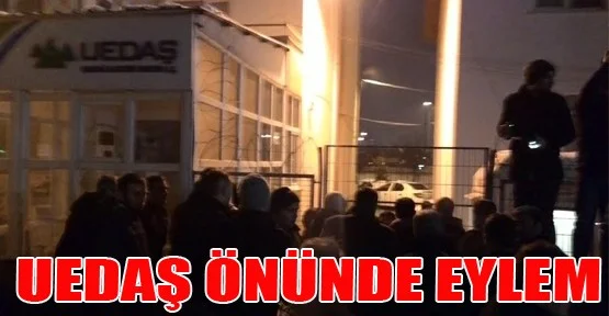 Uedas Önünde Eylem