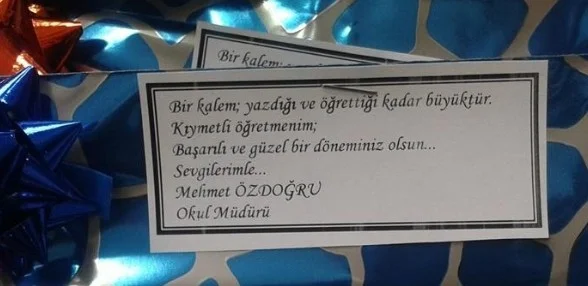 Okul müdüründen öğretmenlere anlamlı hediye