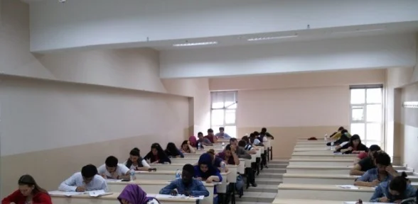 Uluslararası Öğrenci Giriş Sınavı 21 ülkede yapıldı