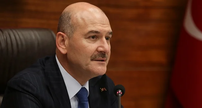 Bakan Soylu: 'Bursa'daki futbol müsabakasında, futbol seyrinin dışındaki görseller kabul edilemez'