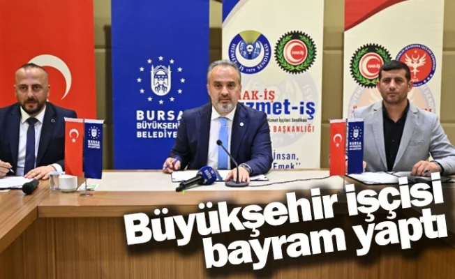 Büyükşehir işçisi bayram yaptı