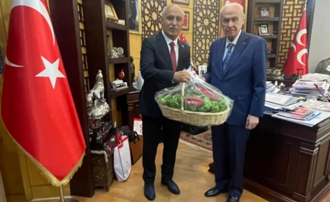 Festivalin ilk daveti Bahçeli'ye