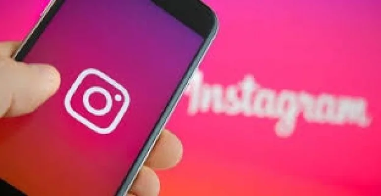 Bakan Uraloğlu açıkladı: Instagram saat 21.30'da açılacak