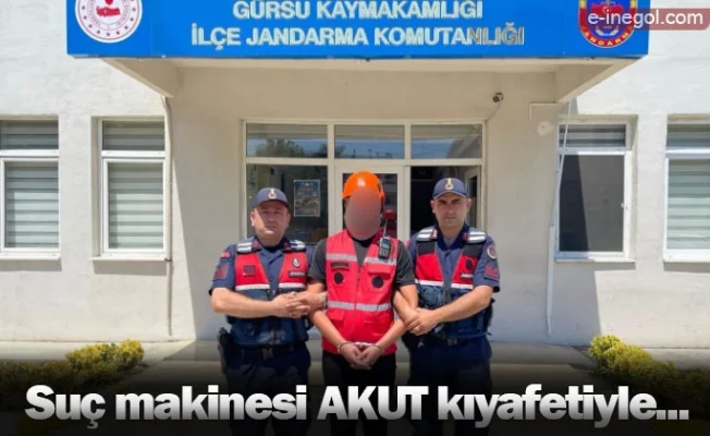 Suç makinesi AKUT kıyafetiyle...