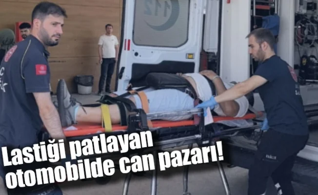 Lastiği patlayan otomobilde can pazarı!
