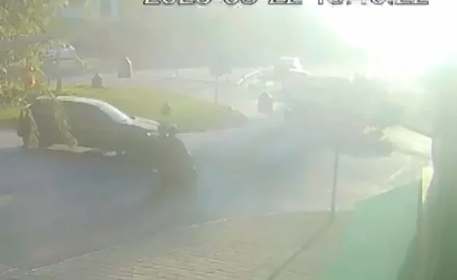 Kaza anı güvenlik kamerasında