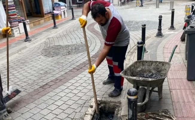 İnegöl Belediyesi’nden Rögar Temizliklerine Destek
