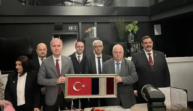 Cenon’da Dostluk Pekişti