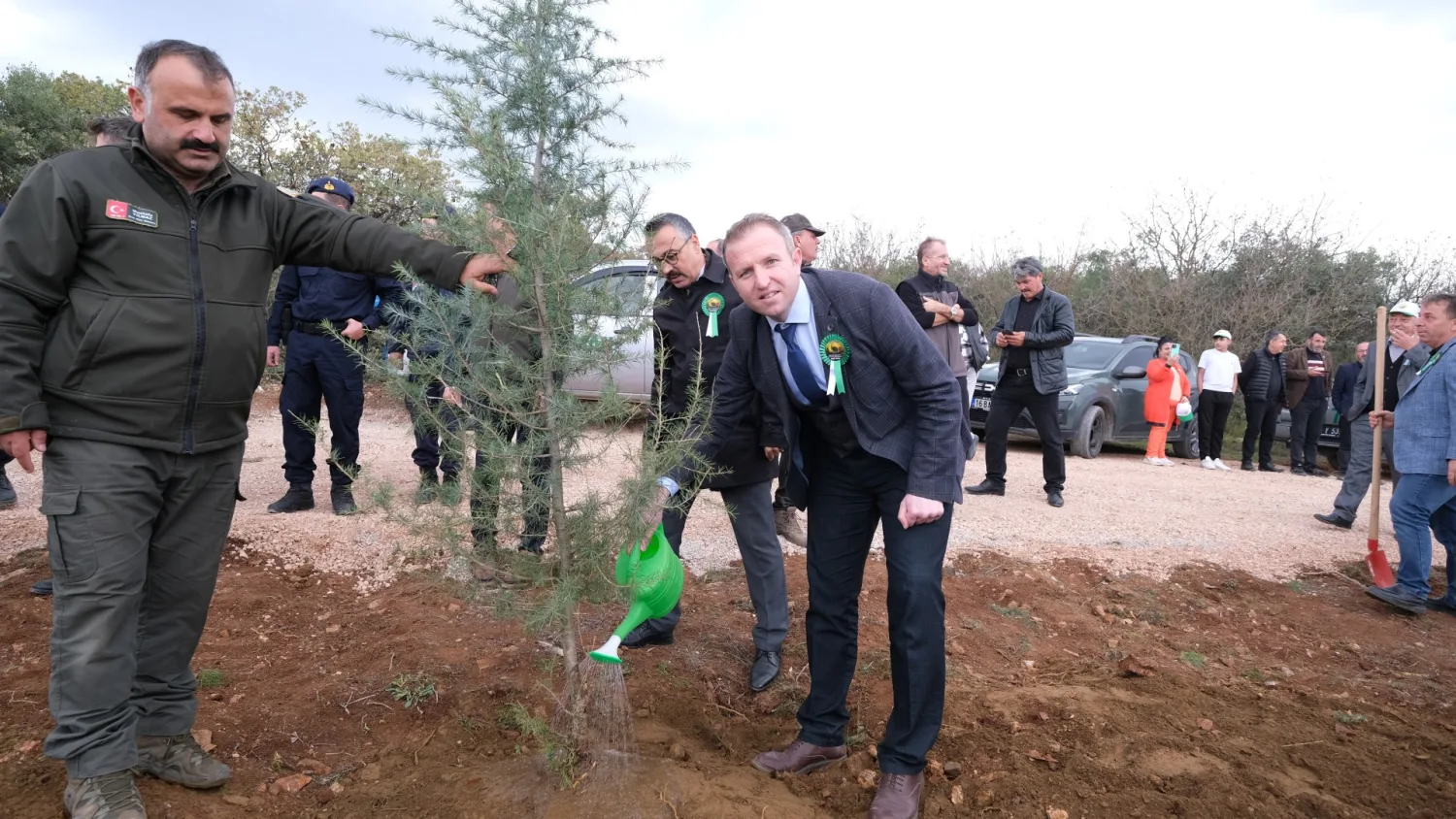 İnegöl'de fidanlar toprakla buluştu