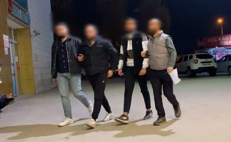 Zehir tacirleri kıskıvrak yakalandı!