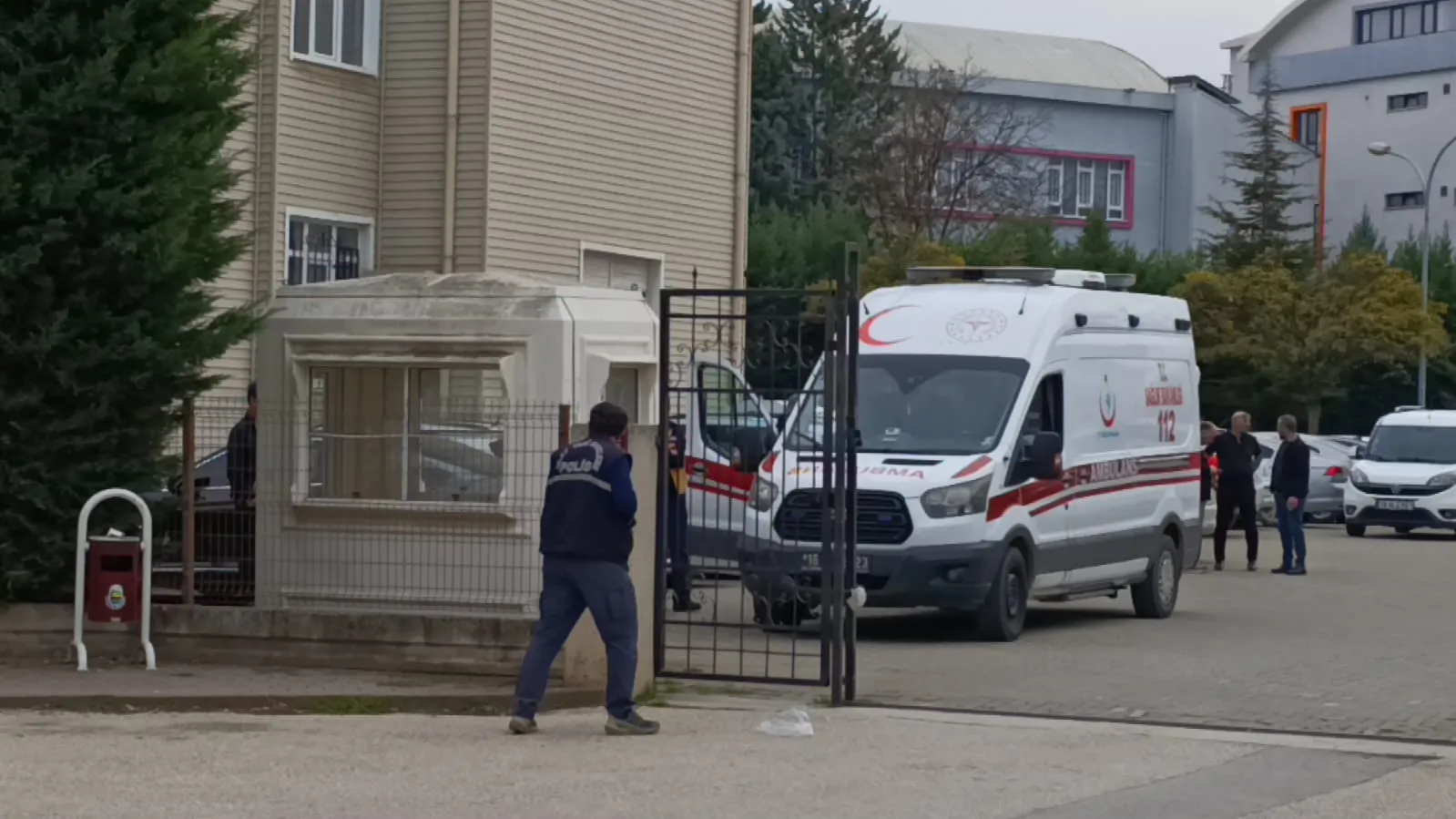 17 yaşındaki lise öğrencisi canına kıydı!