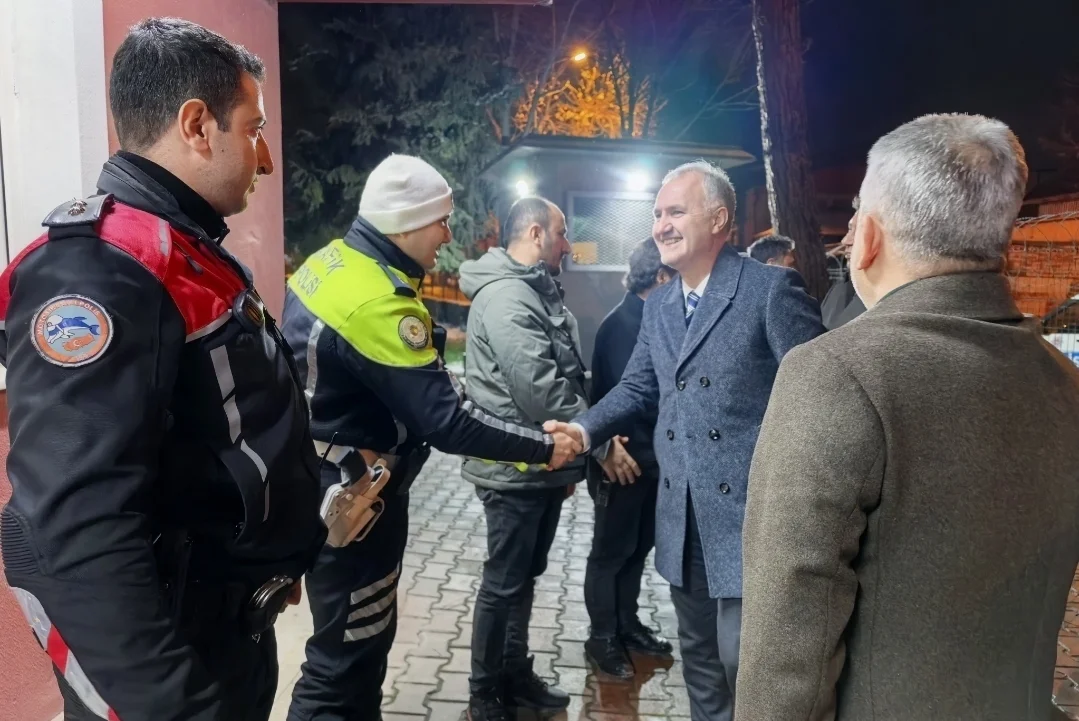 İnegöl protokolünden yılbaşı ziyaretleri