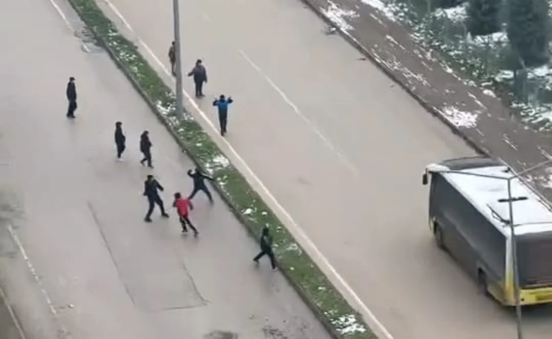 İnegöl’de kartopu gerginliği!