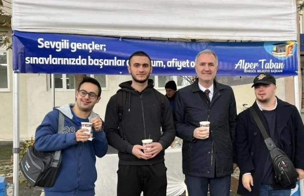 İnegöl Belediyesi’nden Öğrencilere Ücretsiz Çorba İkramı