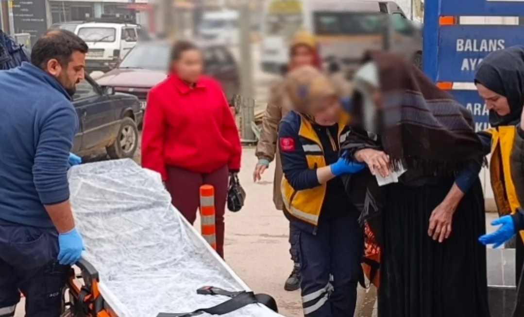 Minibüsün çarptığı yaşlı kadın yaralandı
