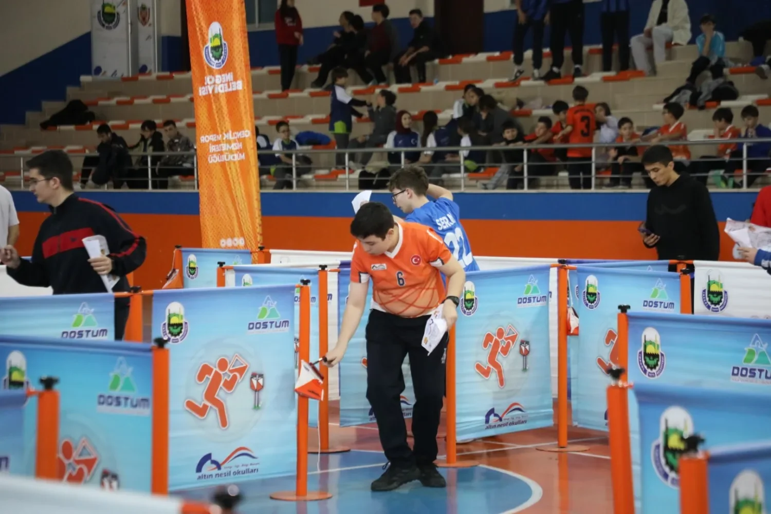 Oryantiring Branşında Şampiyonlar Kupalarını Aldı