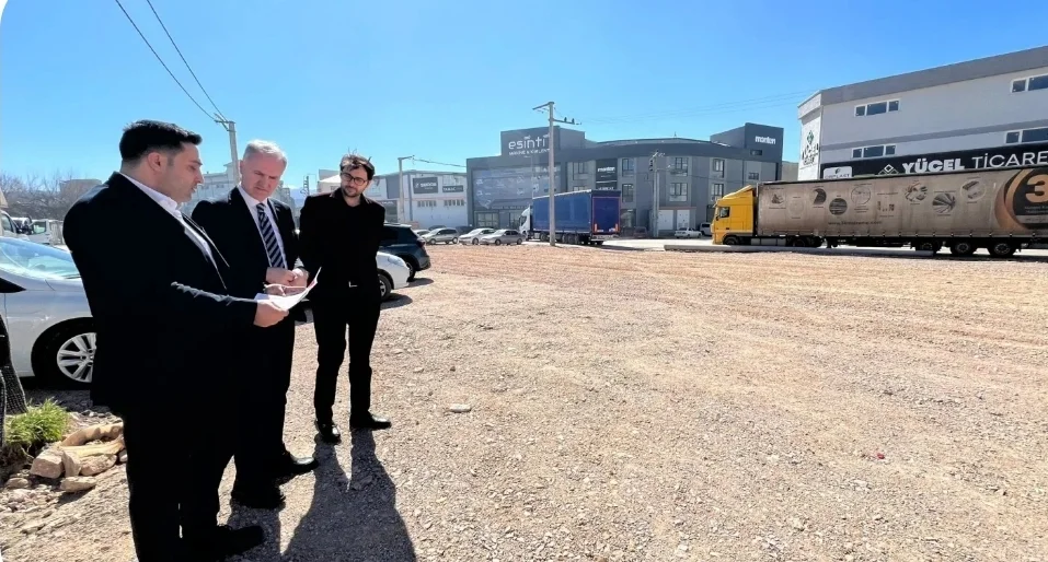 Sanayi Bölgesinde Otopark Alanları Artıyor